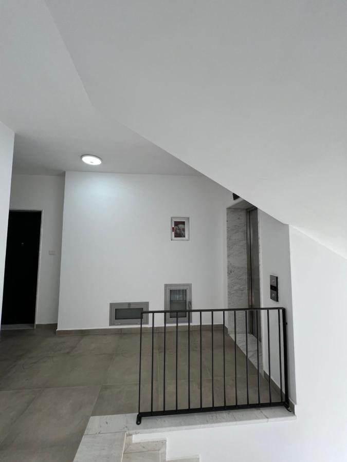 Апартаменты Blanc 7 Тирана Экстерьер фото
